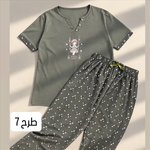 ست تیشرت و شلوار طرحدار