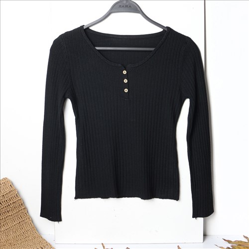 بلوز وارداتی دکمه چوبی